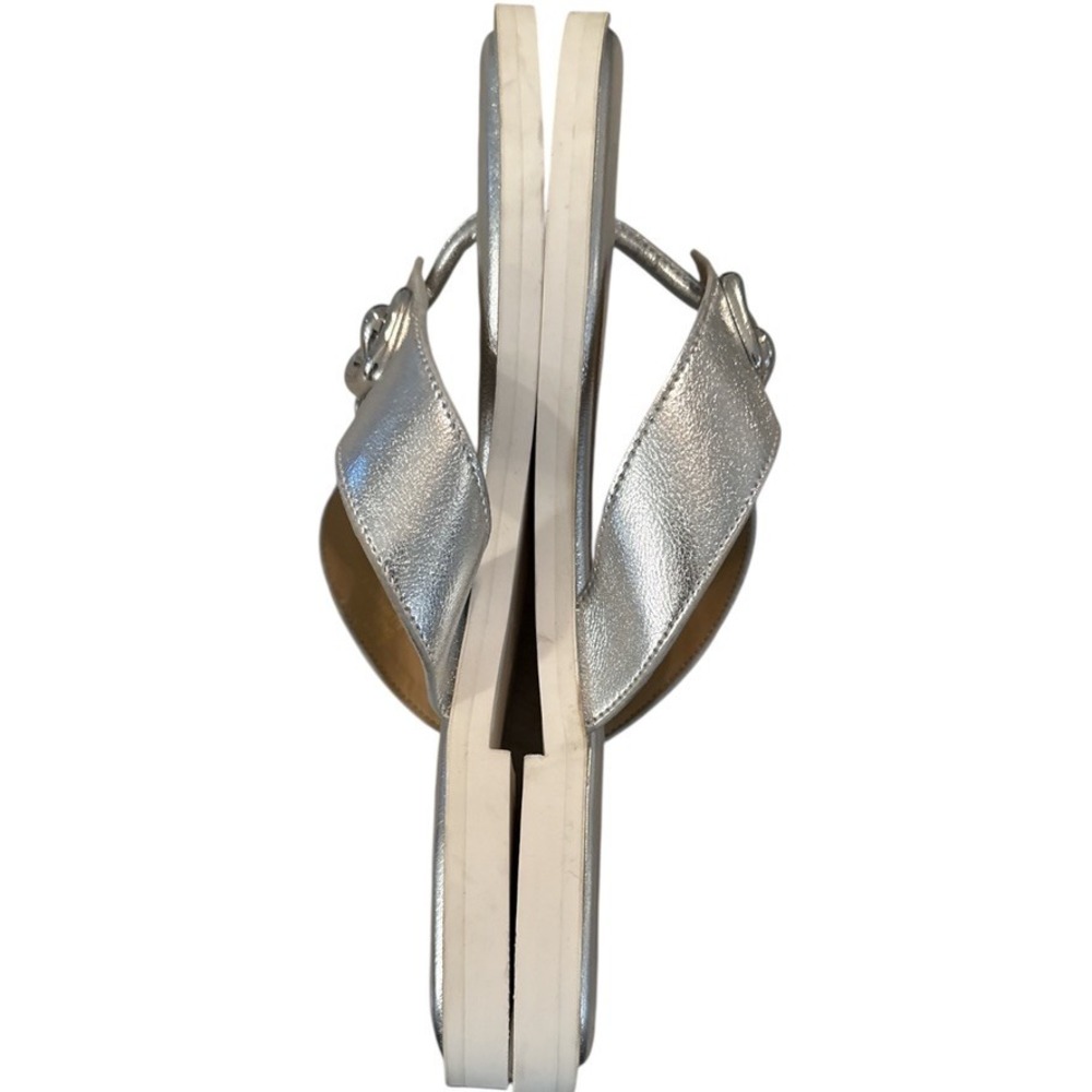 Aerosoles‎ Galen Metallic Silver Thong Sandals Flip Flops Buckle 8.5M Comfort - Picture 5 of 7